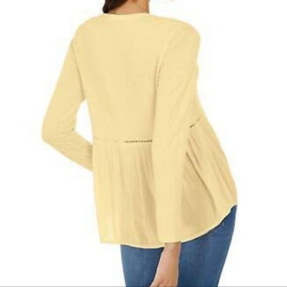 Style & Co Women's Long Sleeve V-Neck Mixed Woven Top Lemon Meringue Size S NWT - Picture 3 of 11
